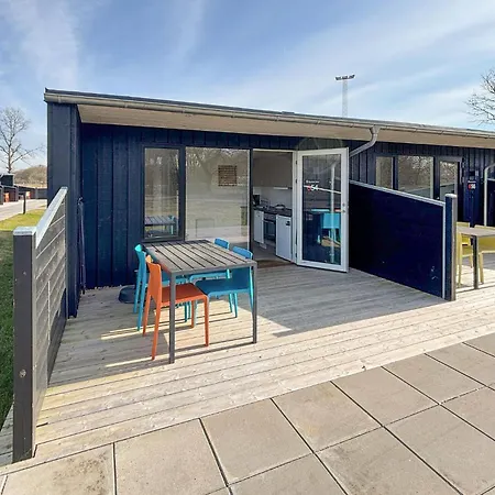 2 Bedroom Gorgeous In *