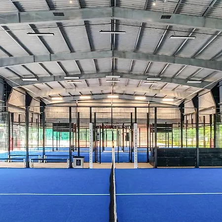 Apartment 2 Bedroom Gorgeous In